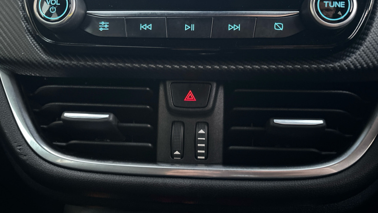 Ford Puma 1.0 EcoBoost Hybrid mHEV 155 ST-Line X 5dr Petrol Hatchback